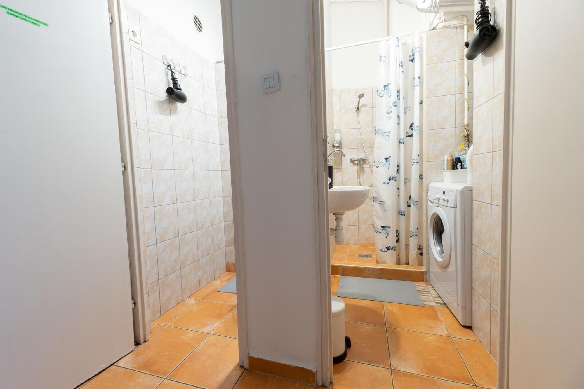 בודפשט Gellerico Rooms At Rakoczi Square מראה חיצוני תמונה